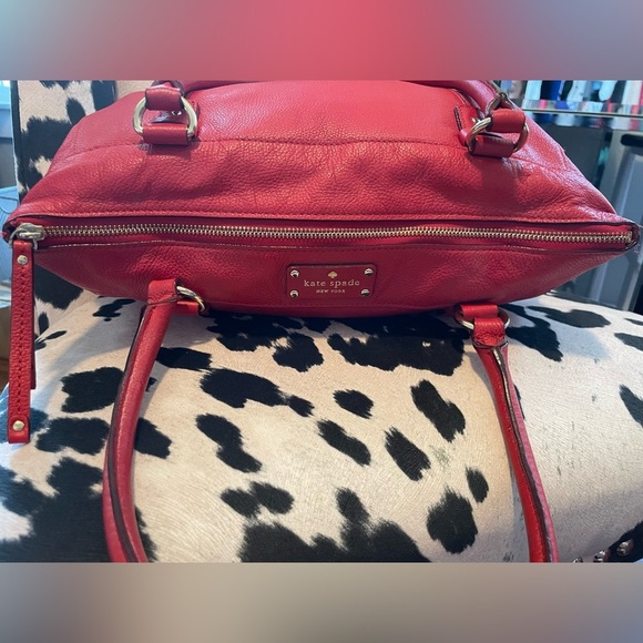 Kate Spade Y2K red pebbled leather shoulder bag - Picture 7 of 7
